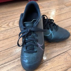 Nike boys soccer cleats